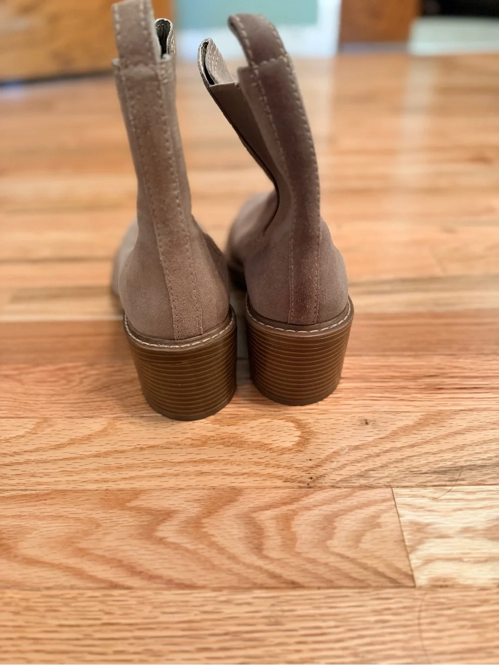 Women's Tan Suede Chelsea Boots -Steve maddening